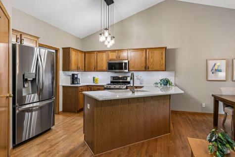 1539 Stonewood Lane Eagan MN 55122