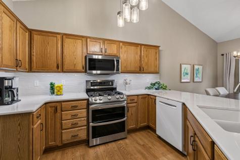 1539 Stonewood Lane Eagan MN 55122