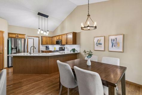 1539 Stonewood Lane Eagan MN 55122