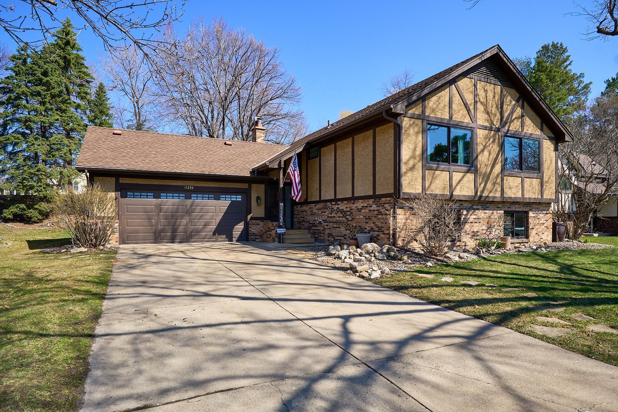 11230 48th Avenue N Plymouth MN 55442