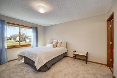 11230 48th Avenue N Plymouth MN 55442