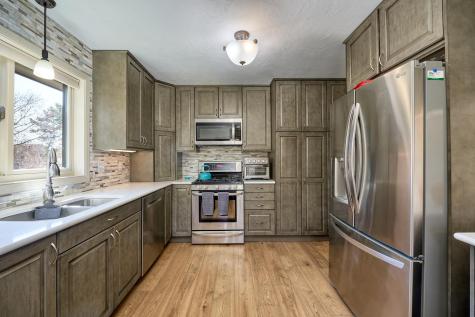 11230 48th Avenue N Plymouth MN 55442