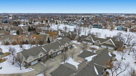 3250 40 Avenue S Fargo ND 58104