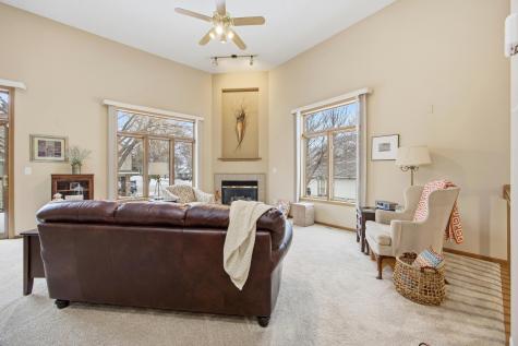 3250 40 Avenue S Fargo ND 58104