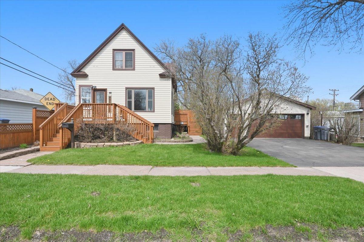 216 N 38th Avenue W Duluth MN 55807