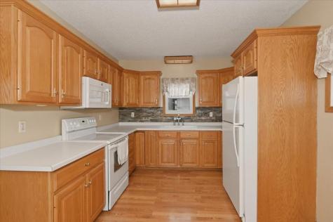 216 N 38th Avenue W Duluth MN 55807