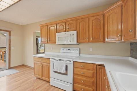 216 N 38th Avenue W Duluth MN 55807