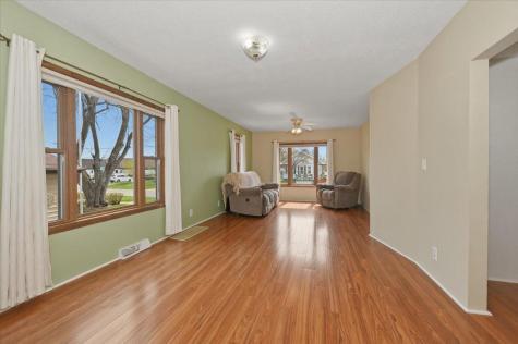 216 N 38th Avenue W Duluth MN 55807