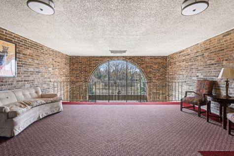 2200 Midland Grove Road Roseville MN 55113