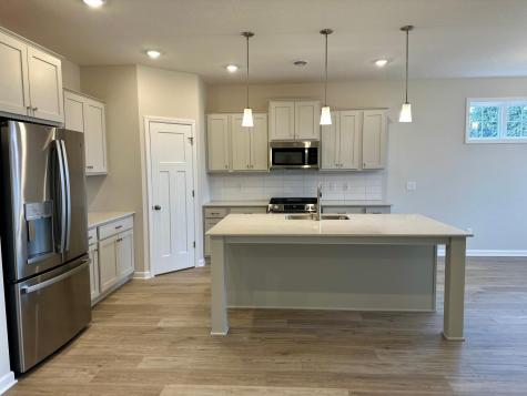 20050 Glarus Lane Lakeville MN 55044