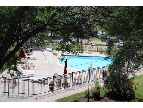 3420 Golfview Drive Eagan MN 55123