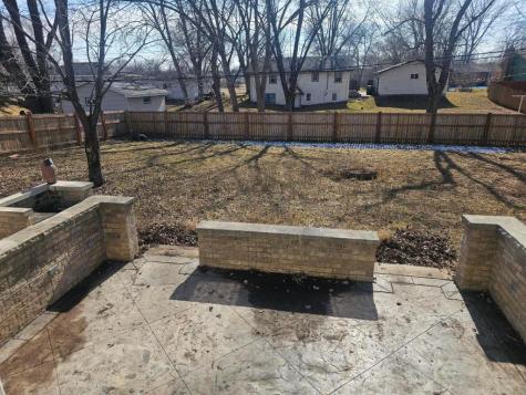1209 Pearson Parkway N Brooklyn Park MN 55444