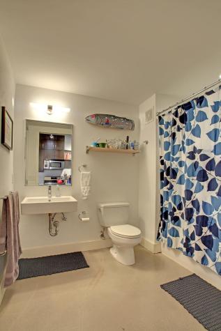 718 Washington Avenue N Minneapolis MN 55401