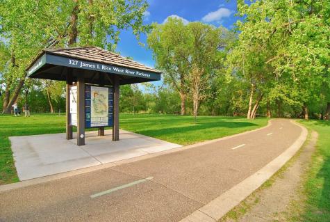 718 Washington Avenue N Minneapolis MN 55401