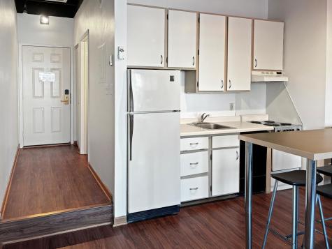 431X S 7th Street Minneapolis MN 55415