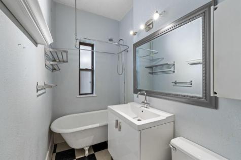 609 S 9th Street Minneapolis MN 55404
