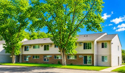 808 Hills Avenue Jackson MN 56143