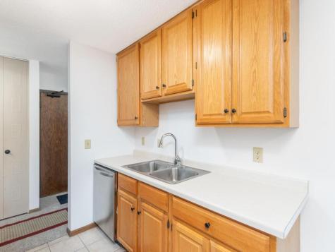 4101 Parklawn Avenue Edina MN 55435