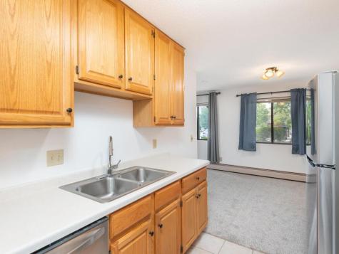 4101 Parklawn Avenue Edina MN 55435