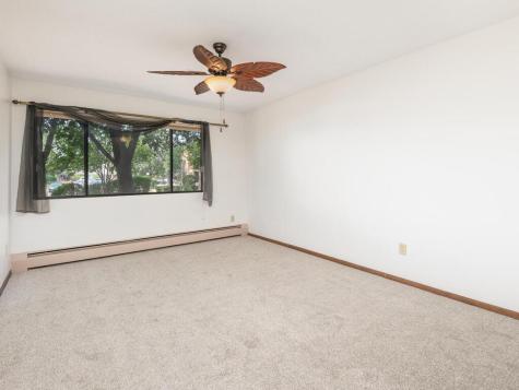 4101 Parklawn Avenue Edina MN 55435