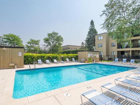 4101 Parklawn Avenue Edina MN 55435