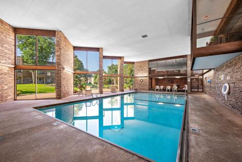 2220 Midland Grove Road Roseville MN 55113