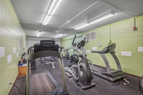 2220 Midland Grove Road Roseville MN 55113