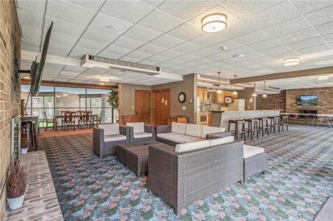 2220 Midland Grove Road Roseville MN 55113