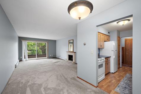 2220 Midland Grove Road Roseville MN 55113