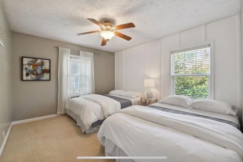 2926 Bay Street Wayzata MN 55391