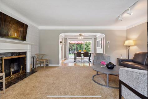 2926 Bay Street Wayzata MN 55391