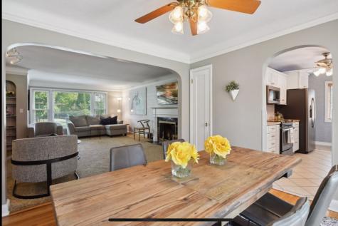2926 Bay Street Wayzata MN 55391
