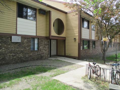 701 N 7th Street Olivia MN 56277