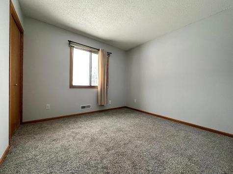 3288 Dodd Lane Eagan MN 55121