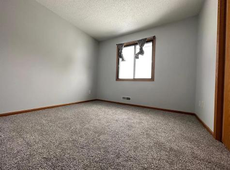 3288 Dodd Lane Eagan MN 55121