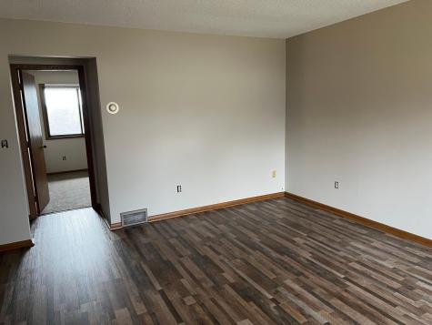 1615 Commercial Avenue Victoria MN 55386