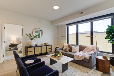 270 Hennepin Avenue Minneapolis MN 55401