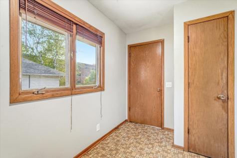 3110 39th Avenue NE Saint Anthony MN 55421