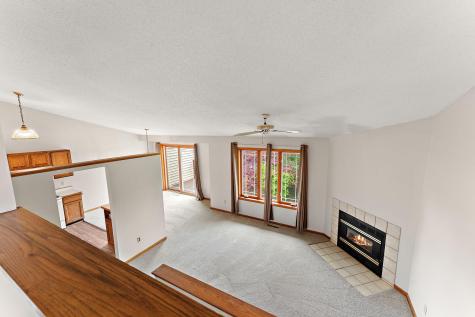 1895 Deer Hills Trail Eagan MN 55122