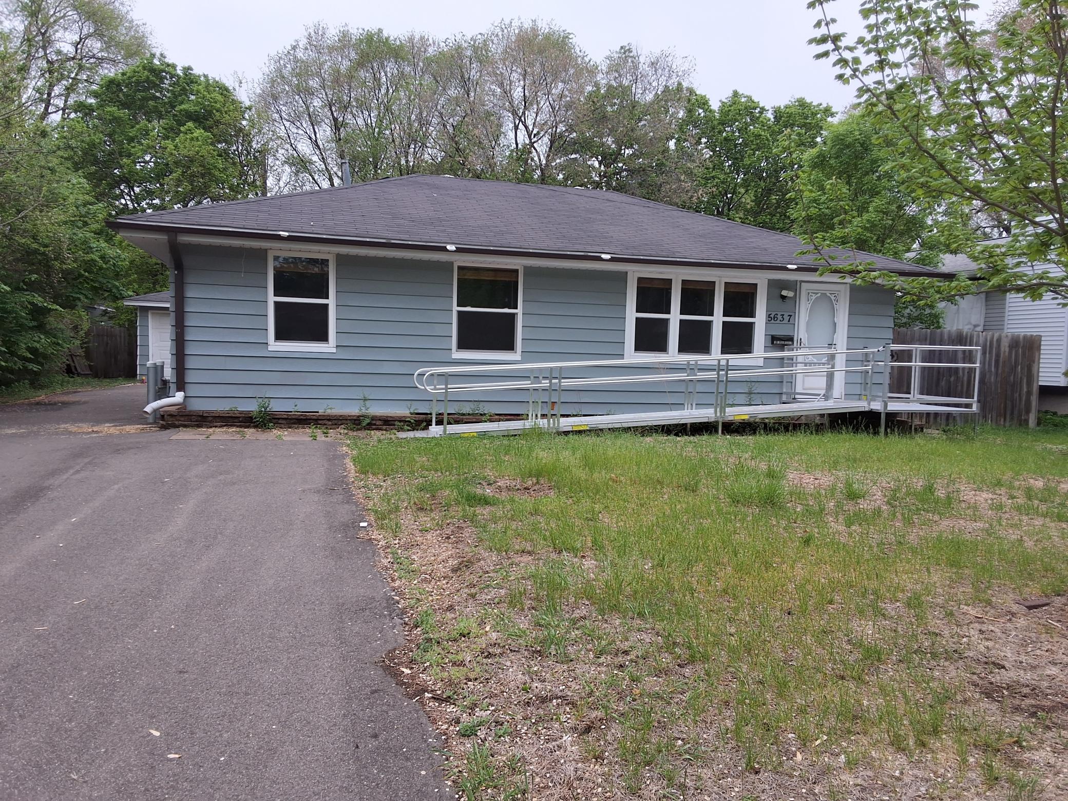 5637 Emerson Avenue N Brooklyn Center MN 55419