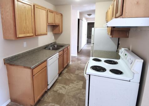 808 E Evergreen Avenue Olivia MN 56277