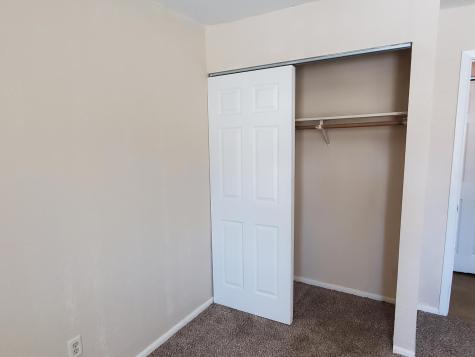 808 E Evergreen Avenue Olivia MN 56277