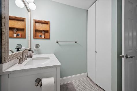 2885 Knox Ave S Minneapolis MN 55408