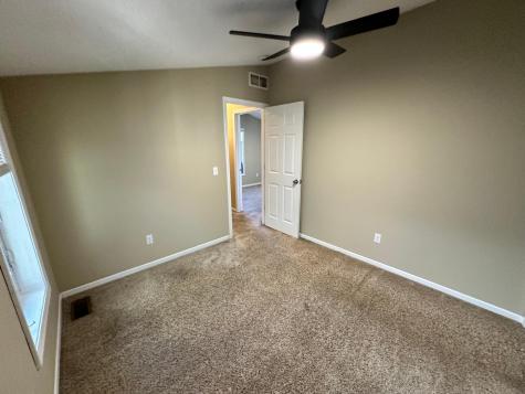 629 Oak Street SE Minneapolis MN 55414