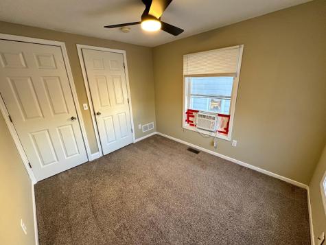 629 Oak Street SE Minneapolis MN 55414