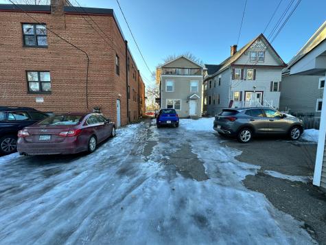 629 Oak Street SE Minneapolis MN 55414