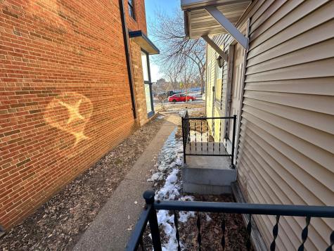 629 Oak Street SE Minneapolis MN 55414