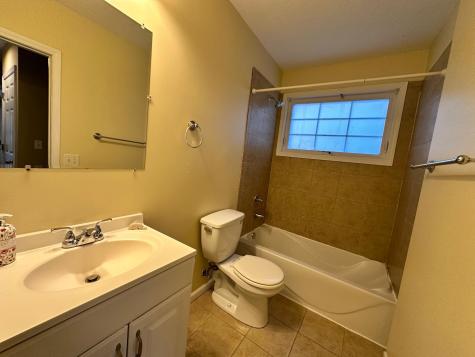 629 Oak Street SE Minneapolis MN 55414