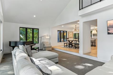 3 Crescent Street Wayzata MN 55391