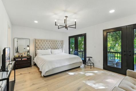 3 Crescent Street Wayzata MN 55391